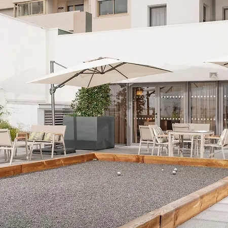 Zenitude Aparthotel